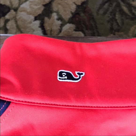 Vineyard Vines Quarter Zip - Picture 5 of 5